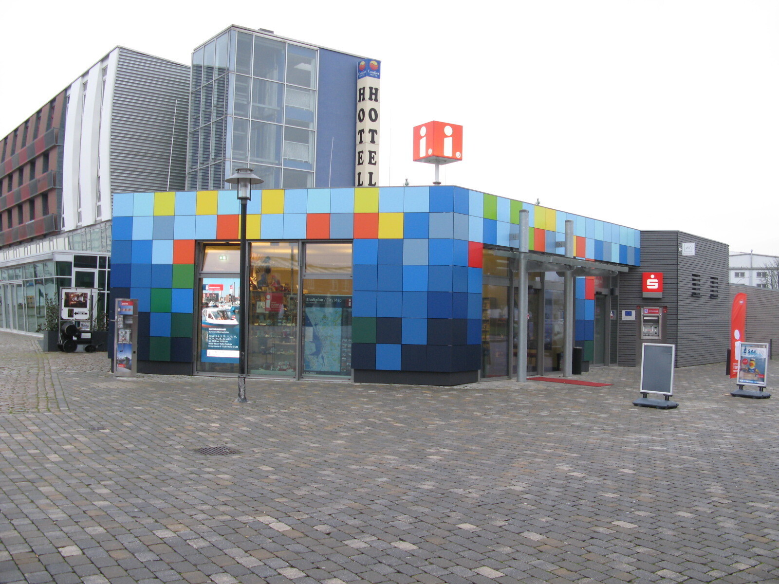 Tourist-Info Schaufenster Fischereihafen