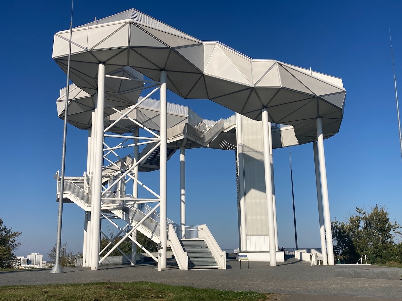 Wolkenhain im Kienbergpark