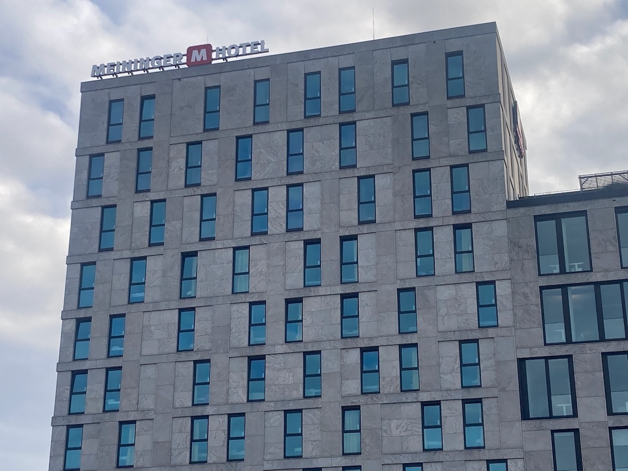 MEININGER Hotel Berlin East Side Gallery