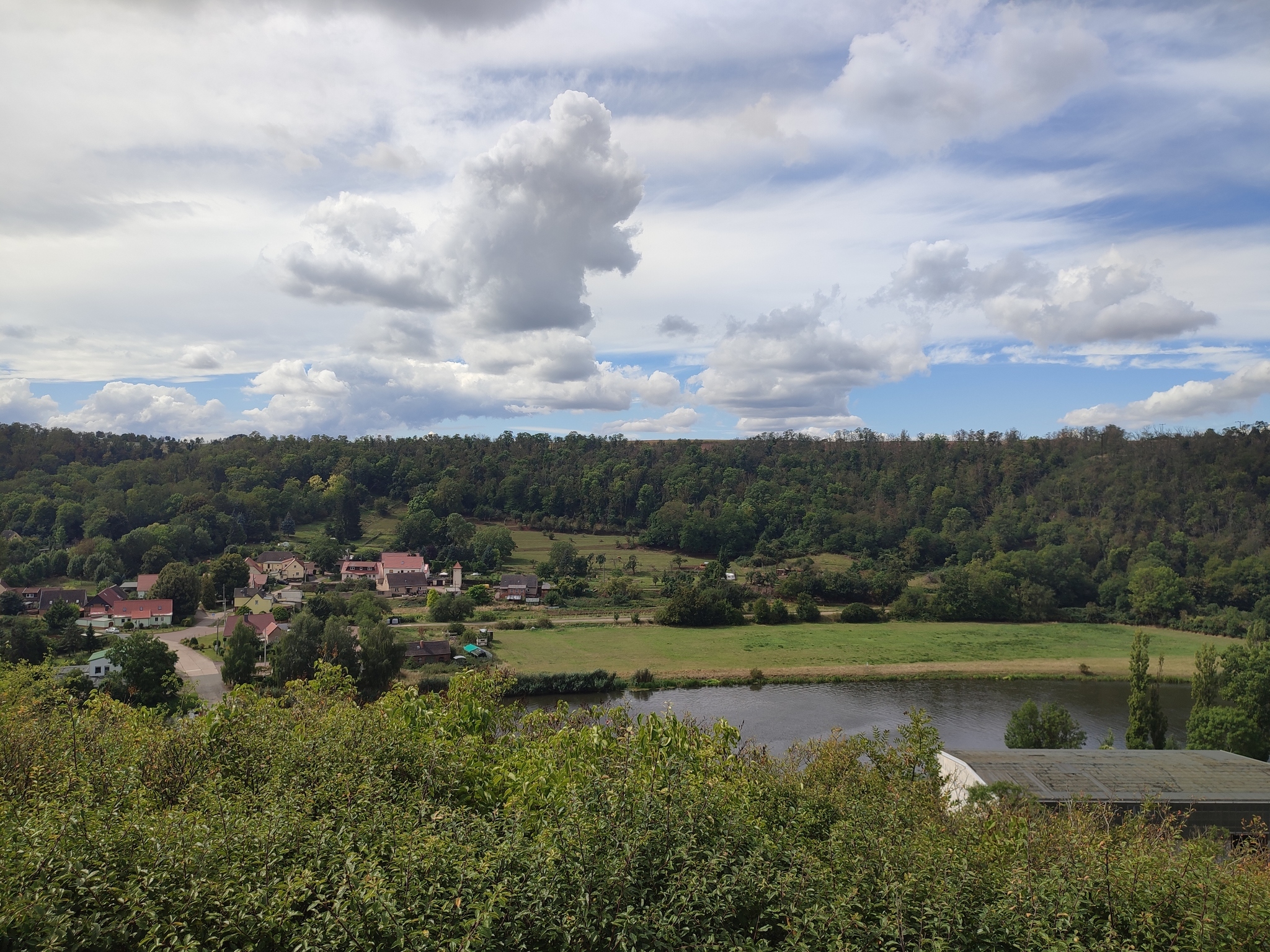 Informations- und Aussichtspunkt auf dem Saalberg in Rothenburg