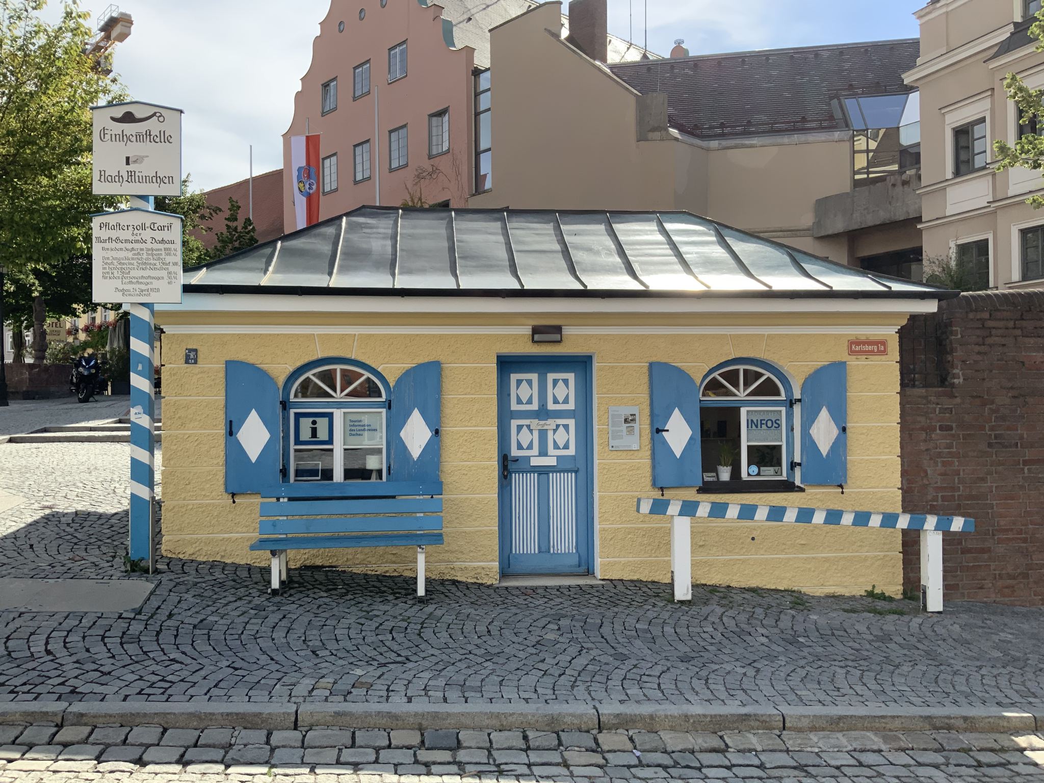 Tourist-Information Altes Zollhäusl