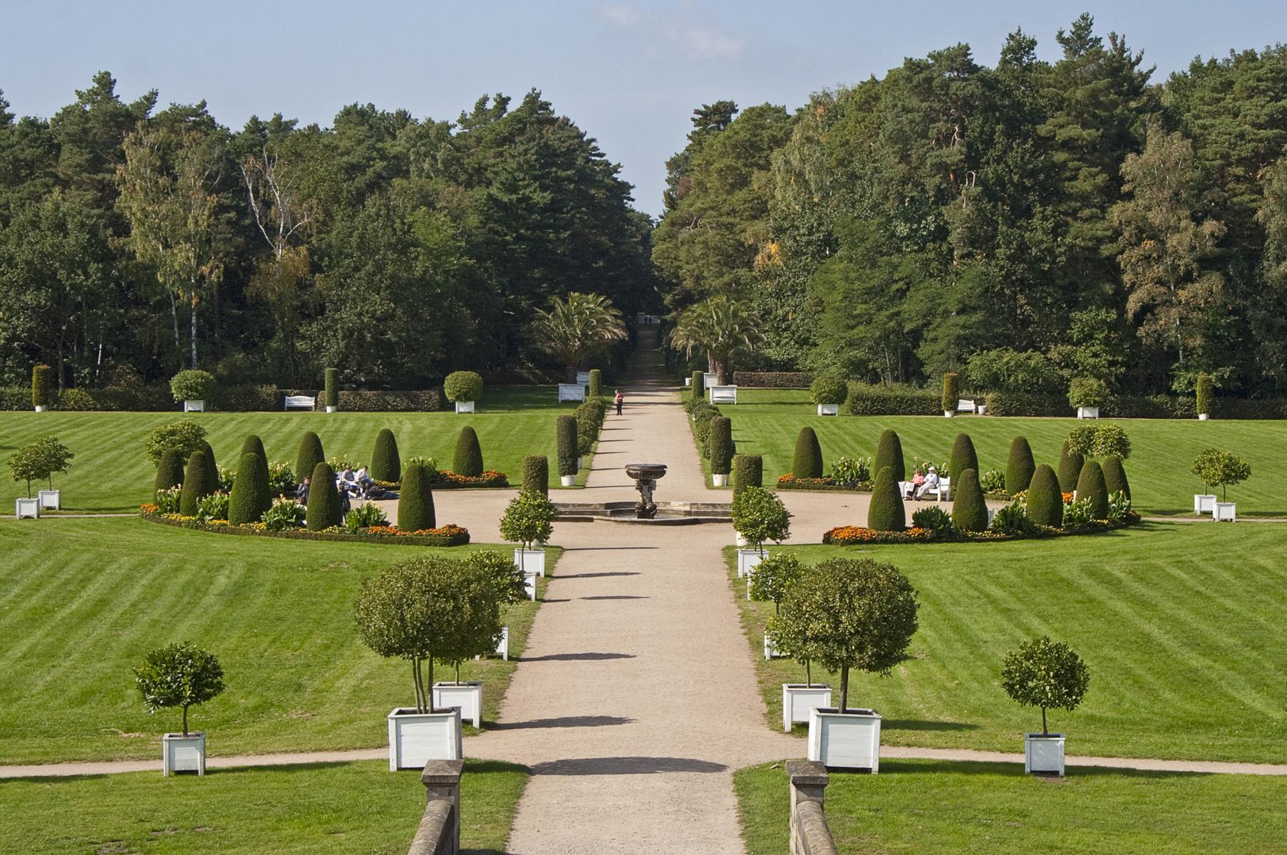 Schloss und Schlosspark Oranienbaum im Gartenreich Dessau Wörlitz - ©Peter Dafinger
