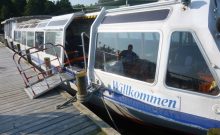 Fahrgastschiff „Willkommen“ Fahrgastschiff „Willkommen“