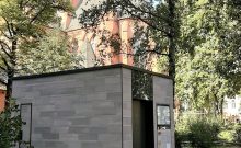 City Toilette Berlin Ludwigkirchplatz  - ©Marina Rochel