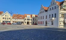 Marktplatz mit Rathaus  - ©DSFT Berlin