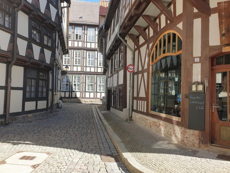 Barrierefrei konzipierter Stadtrundgang rund um die Marktkirche St. Benediktii in Quedlinburg - ©DSFT Berlin Bild von Barrierefrei konzipierter Stadtrundgang rund um die Marktkirche St. Benediktii in Quedlinburg - ©DSFT Berlin