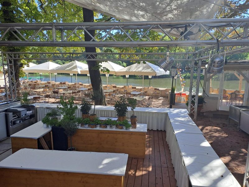 Restaurant mit Biergarten "Krug zum Grünen Kranze" - © Bild von Urlaubsinspiration "Halle kulinarisch" - ©
