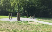 Weg am Naturschutzzentrum Steinbeke - ©Benjamin Suthe (2019) Weg am Naturschutzzentrum Steinbeke - ©Benjamin Suthe (2019)