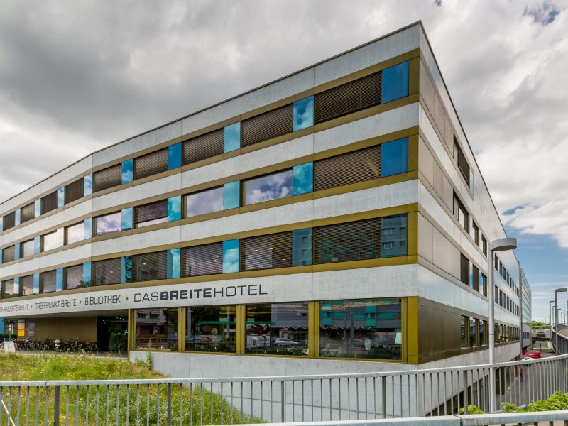 DasBreiteHotel