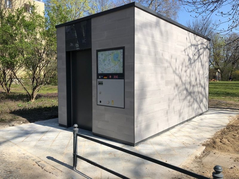 City Toilette Berlin Park am Weißen See