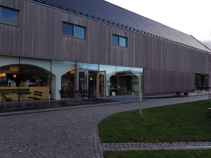 HAUS DER TAUSEND TEICHE
