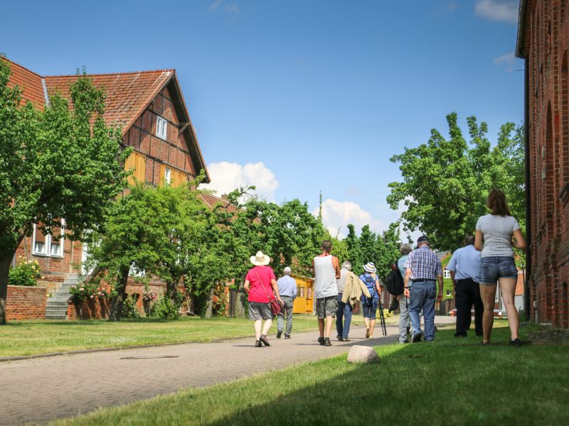 Rundgang durch das Europäische Storchendorf Rühstädt
