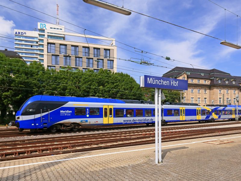 Meridian: Triebwagen „Flirt“ 3-teilig