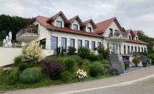 Weingut Mayerle - ©Nina Mayerle Weingut Mayerle - ©Nina Mayerle