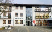 Außenansicht Gemeinde und Tourist Info Drachselsried - ©Tourist-Information Drachselsried Außenansicht Gemeinde und Tourist Info Drachselsried - ©Tourist-Information Drachselsried